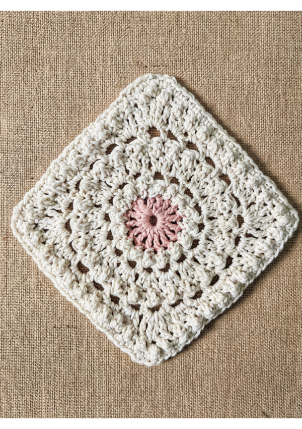 circle of friends crochet square
