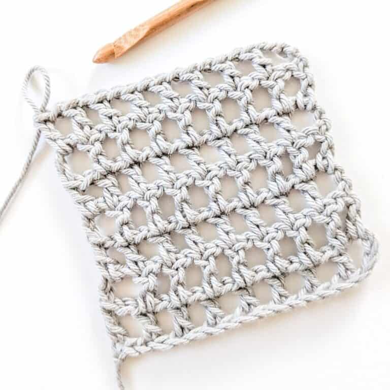 How to crochet the mesh stitch.