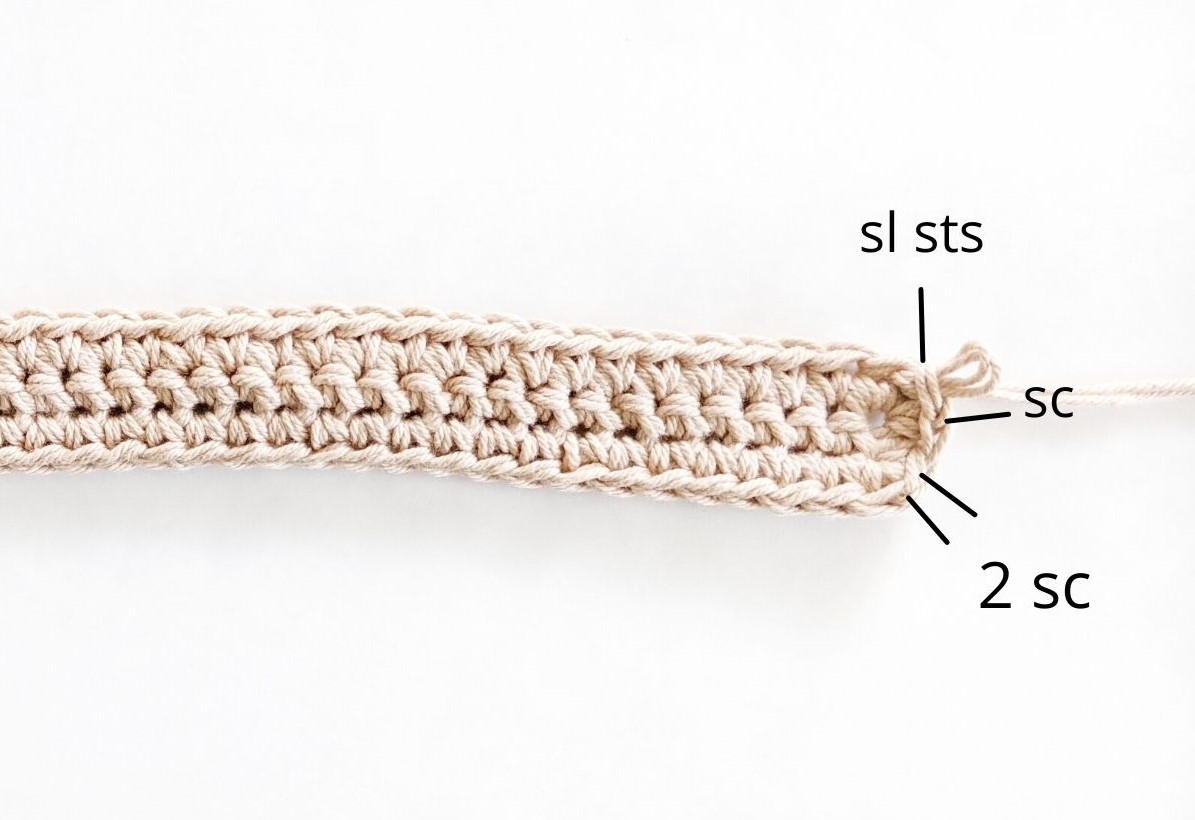 How to Crochet a Potholder part 2