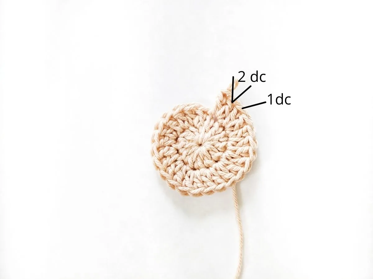 how to make a round crochet coaster part 2