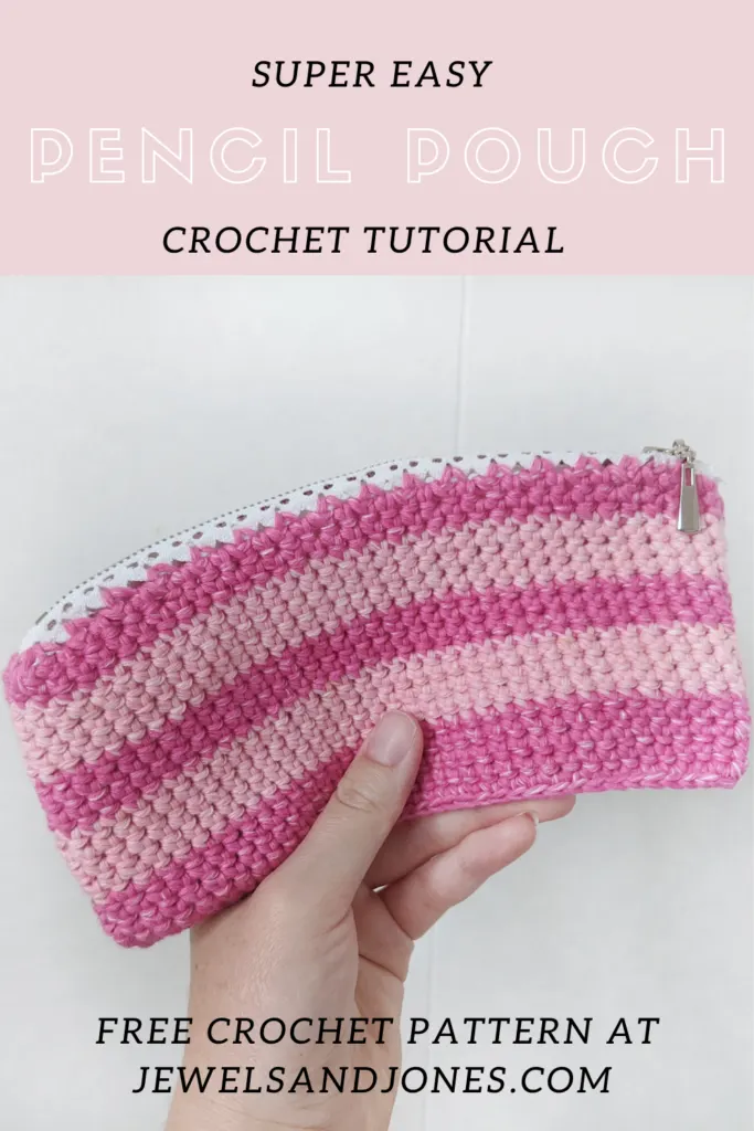 super easy crochet pencil pouch tutorial, a free crochet pattern