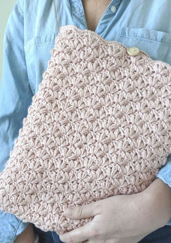 a free crochet laptop cover pattern