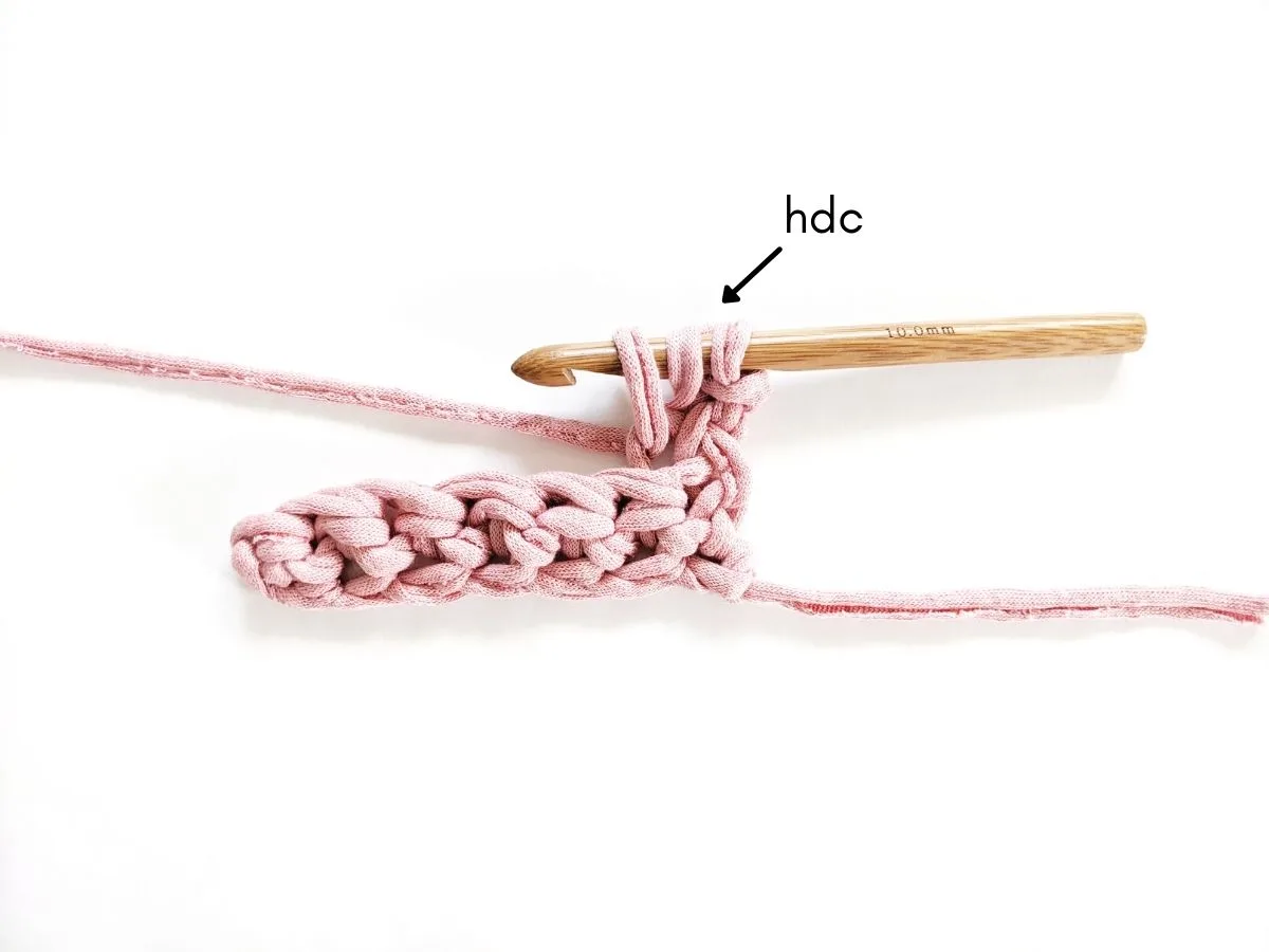 a uncompleted half double crochet stitch