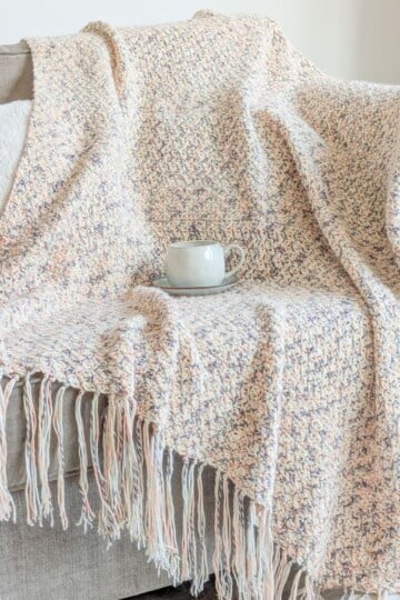 A free crochet blanket pattern.