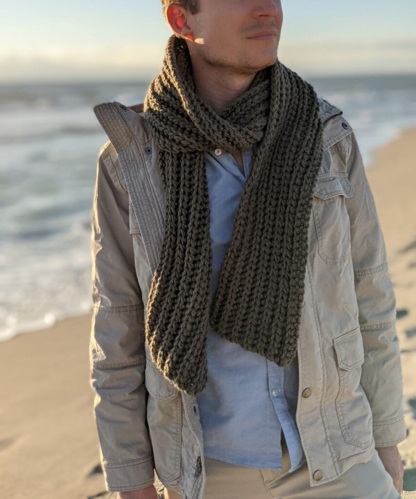 Free Chunky Men's Crochet Scarf Pattern Jewels and Jones