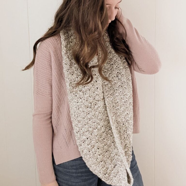 Crochet Shell Stitch Infinity Scarf - Free Pattern