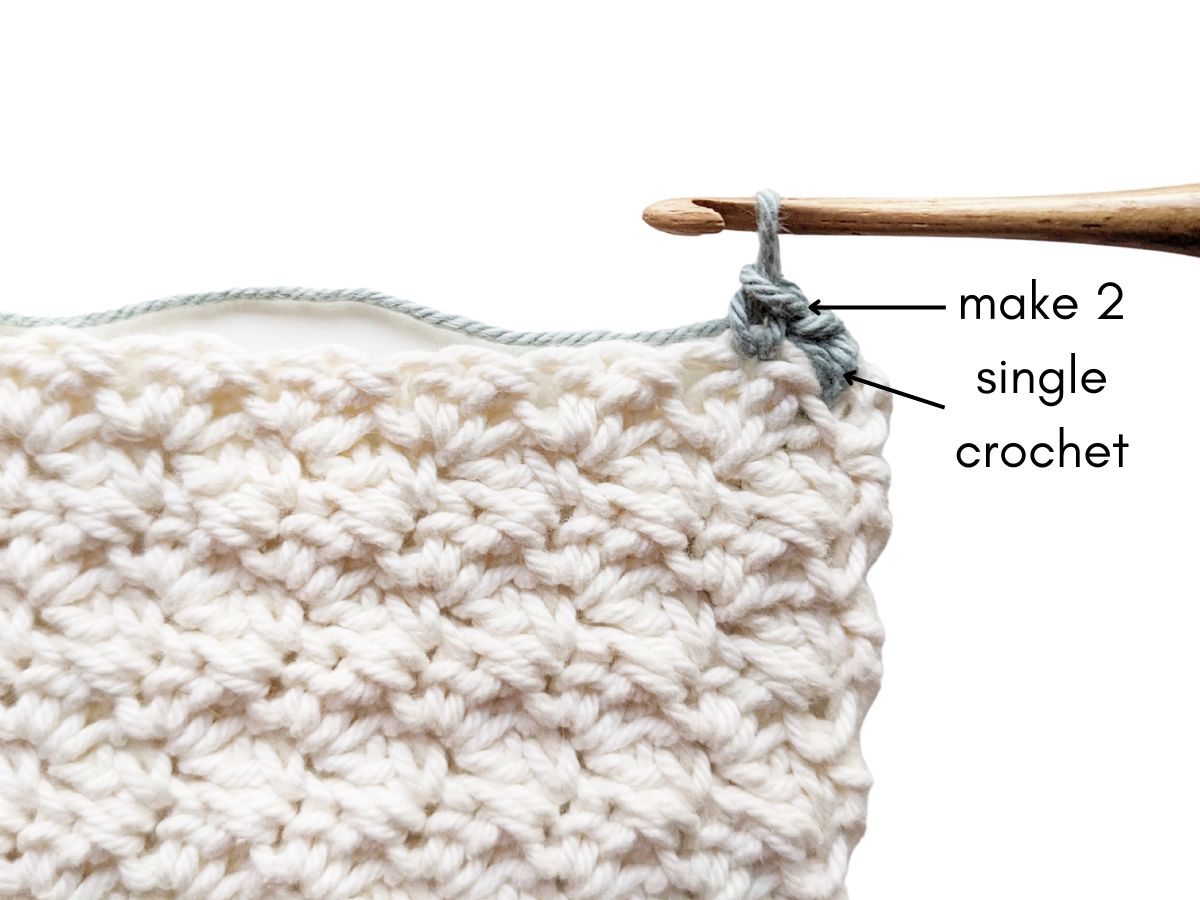 First step in the picot stitch border tutorial.