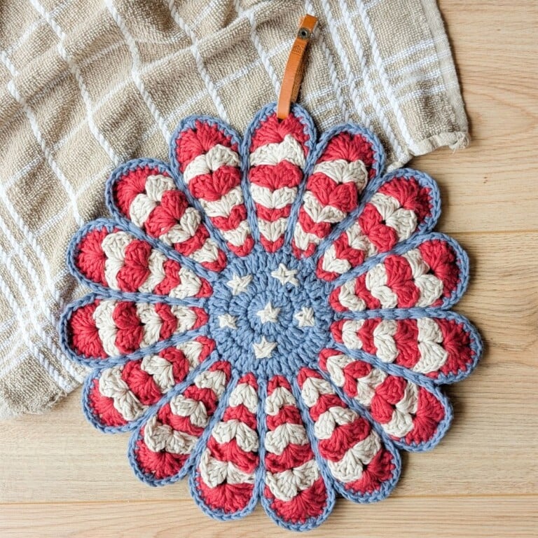 A 4th of July inspired crochet flower potholder.